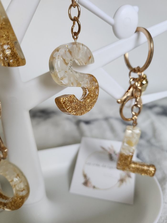 Porte clé résine epoxy - photo numéro 2