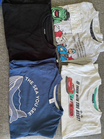 Lot 4 t shirts 3 ans