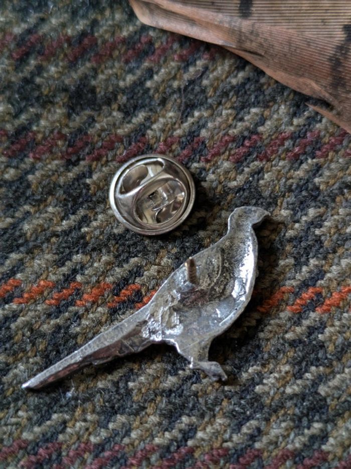 Pin's étain Faisan posé chasse hunting - photo numéro 2