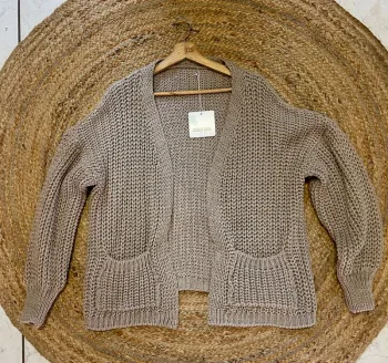 Gilet cardigan épais beige sans bouton TU