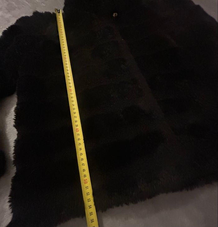 Manteau en fausse fourrure - photo numéro 6