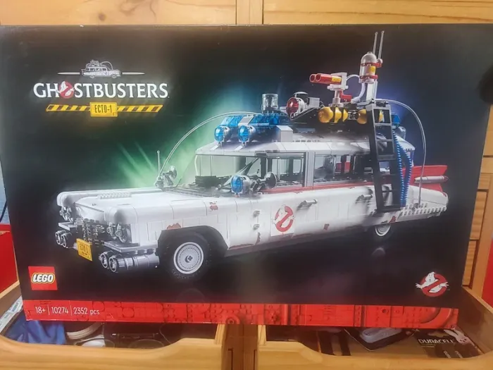 Lego Voiture Gohstbusters .grand modele.