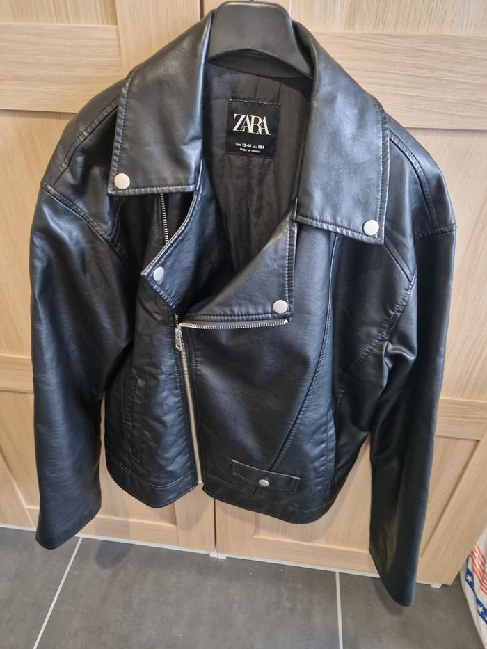 Veste simili cuir Zara T.13/14 ans - photo numéro 1