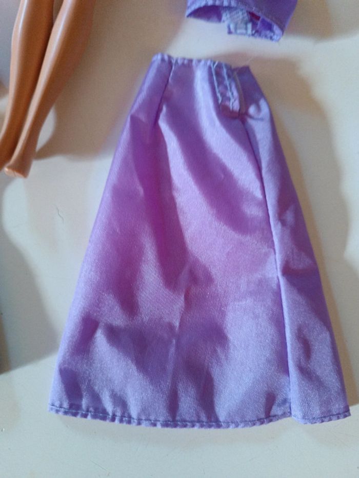 Poupée doll mattel barbie mannequin 2010 blonde hair blond jupe longue purple violet robe sac - photo numéro 3