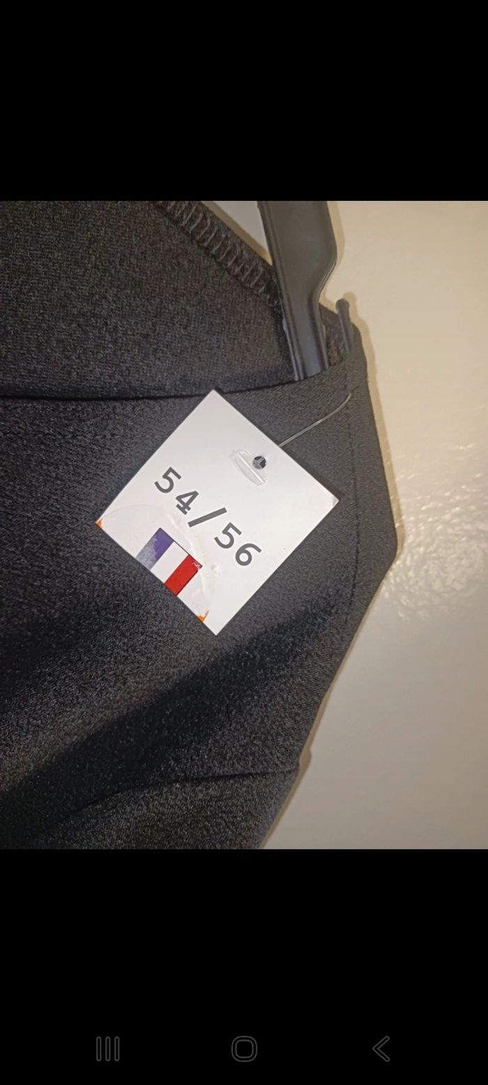 super robe taille 54 - NEUF - photo numéro 2