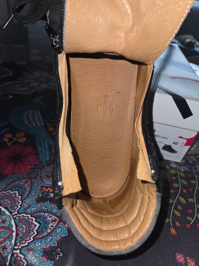 Chaussure bellamy taille 40 peu porté en très bon etat - photo numéro 7
