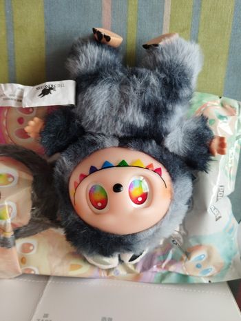 Labubu Big into Energy V3 rare Secret
