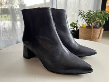 Bottines tout en cuir Brodequins neuves P.38