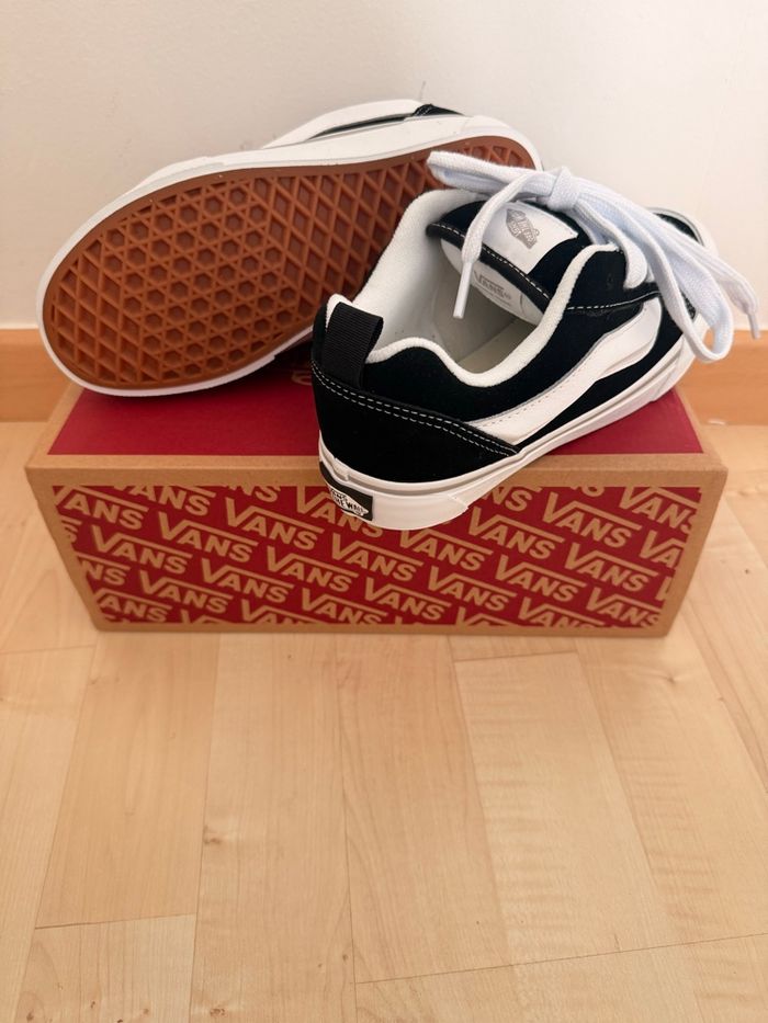 Vans sku skool - taille 36 - photo numéro 9