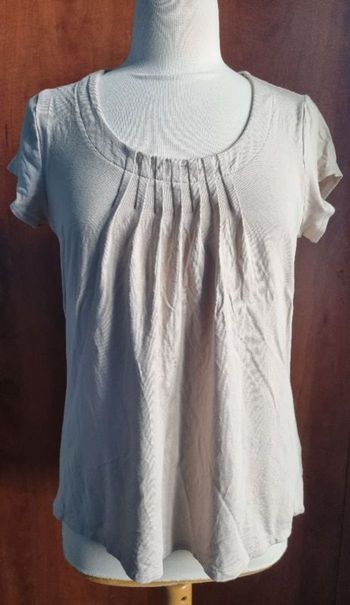 T-shirt taille 12 (40FR)
