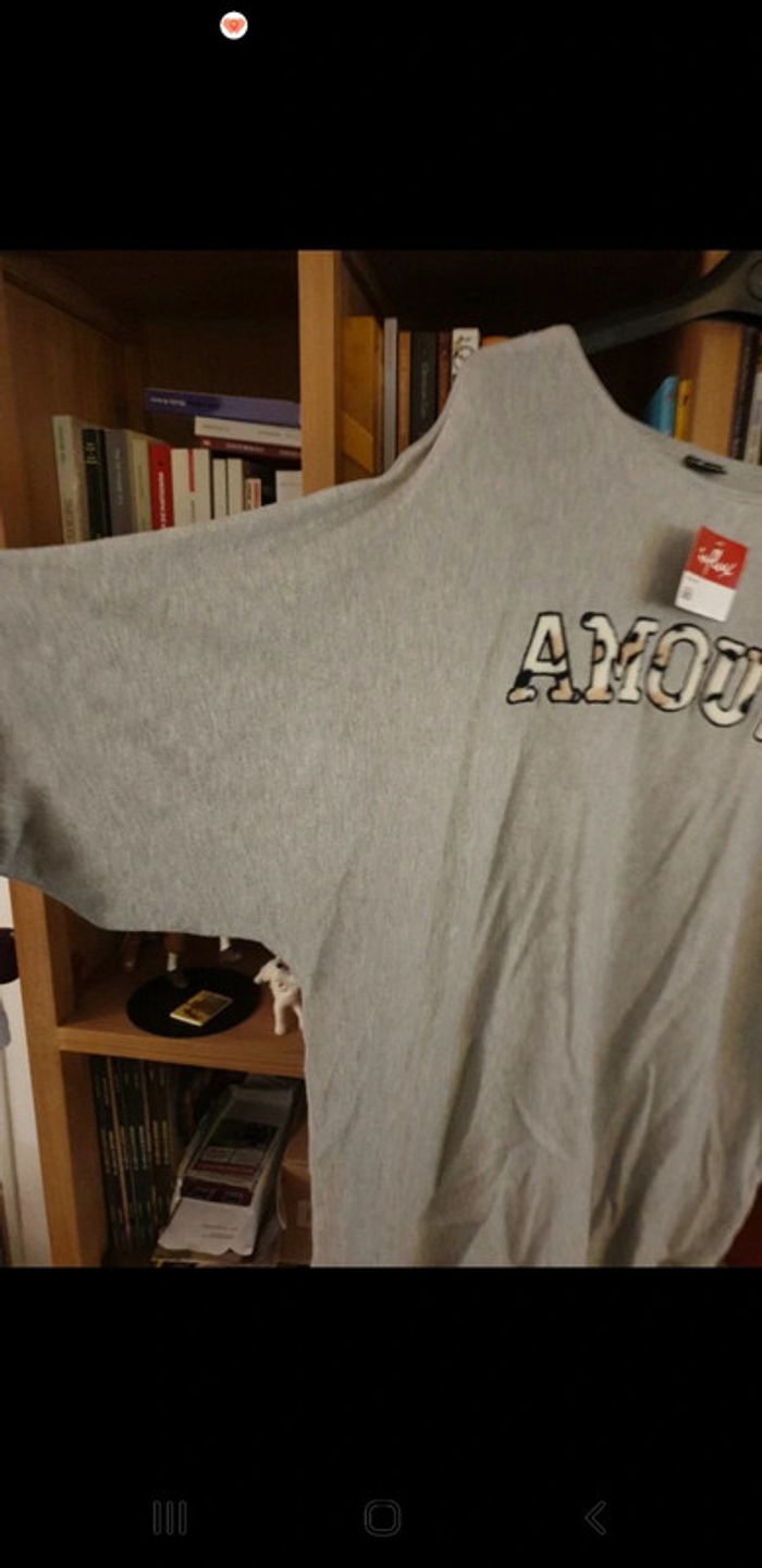 Pull et t shirt neufs taille 50/52 - photo numéro 4