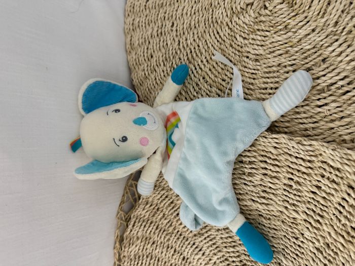 Doudou plat koala bleu blanc arc en ciel BEBE CONFORT - photo numéro 3