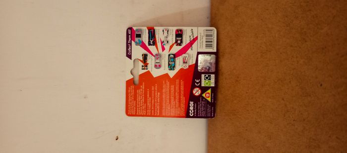 Corgi - London 2012 - TY62307 Wenlock GT Convertible Black - photo numéro 2