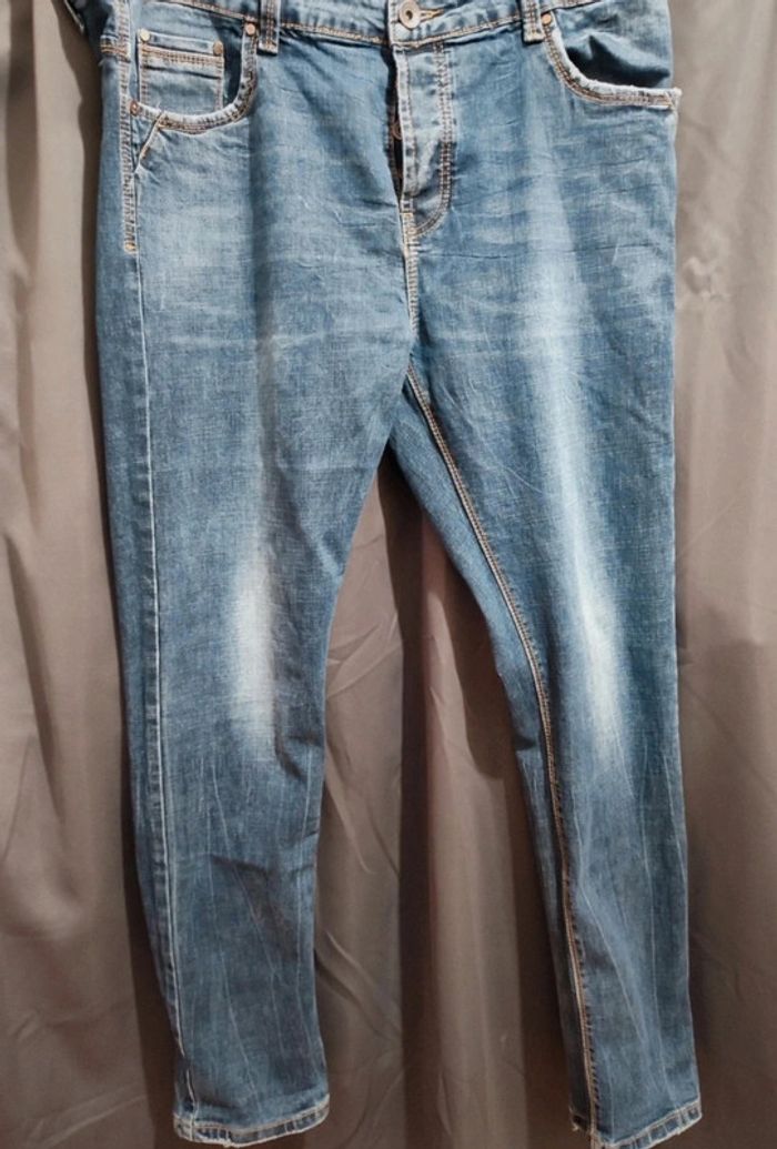 Jean 46