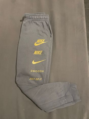 Pantalon Nike cargo 