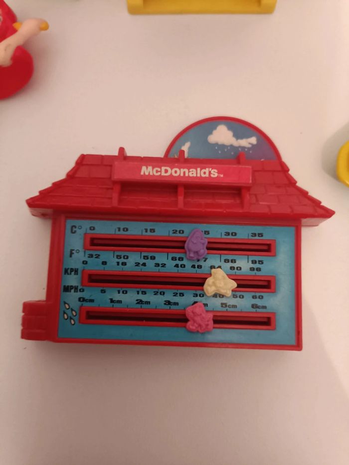 Lot jouets happy meal vintage - photo numéro 2