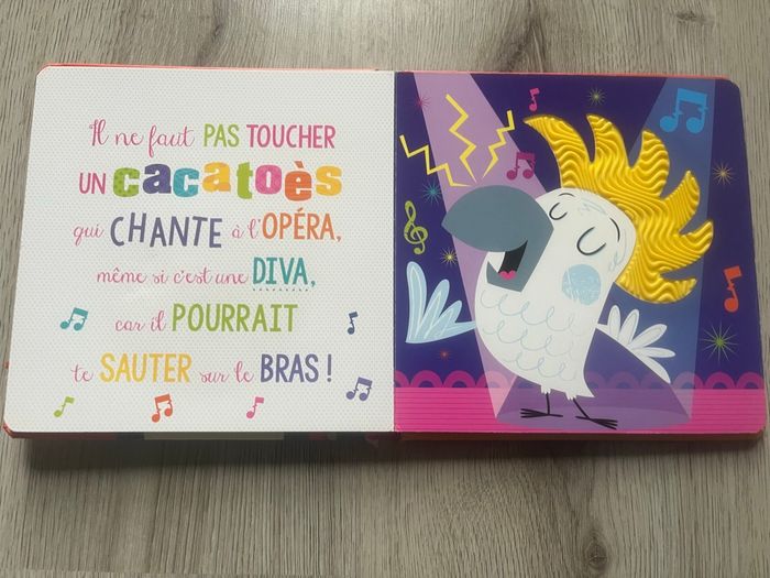 Livre d’éveil à toucher - photo numéro 4