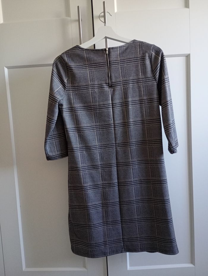 Robe manche 3/4 - photo numéro 2