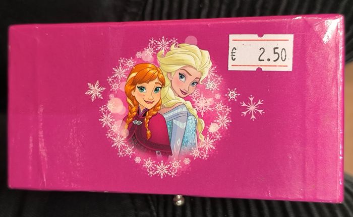 Petite boîte Reine des Neiges - photo numéro 4