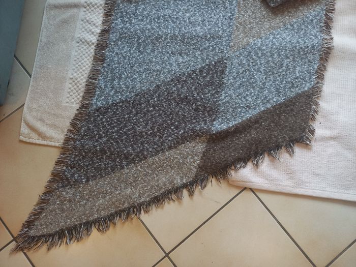 🧣 Foulard – Forme trapèze – Tons marron - photo numéro 2