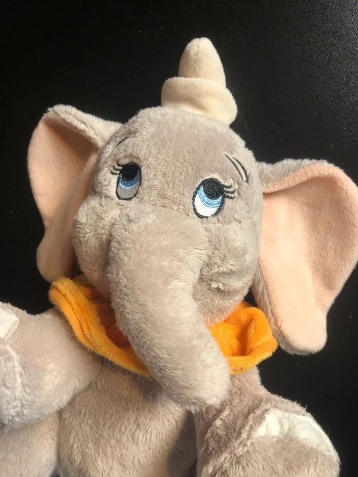 Peluche Dumbo Disney - photo numéro 2