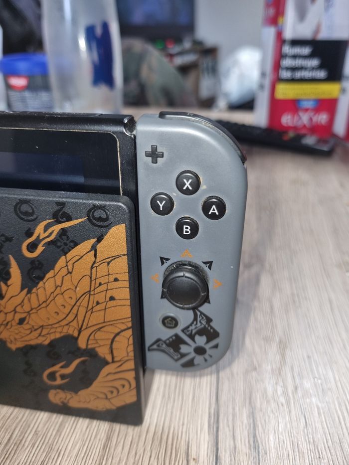 Switch serie limité - photo numéro 4