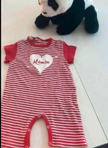 Bodies  taille  6 mois  été  maman