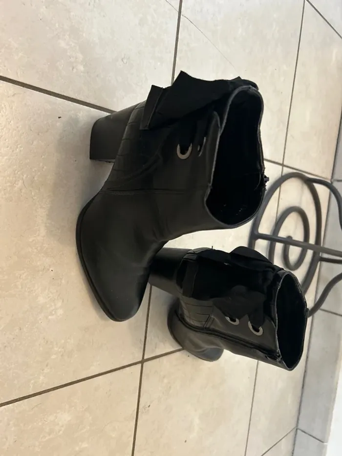 Bottines - photo numéro 3