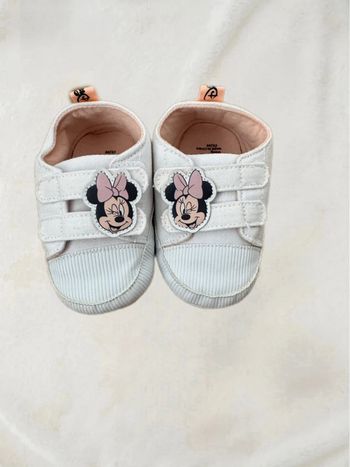 🌺Paire de chaussures Minnie🌺