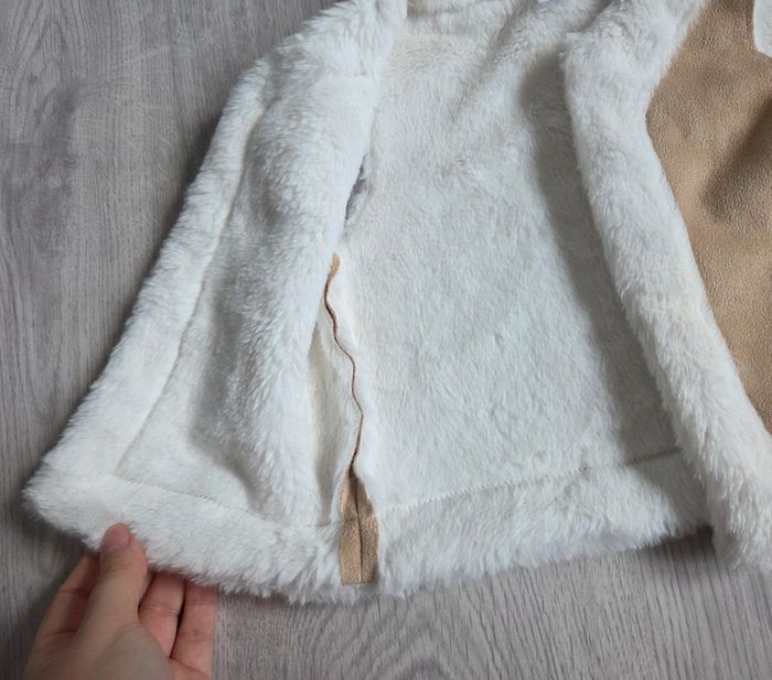 🌸 Gilet fourré en daim 18 mois 🌸 - photo numéro 2