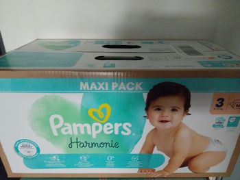 Couches Pampers harmonie Taille 3