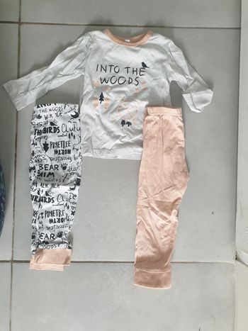 Lot pyjamas 2 pièces