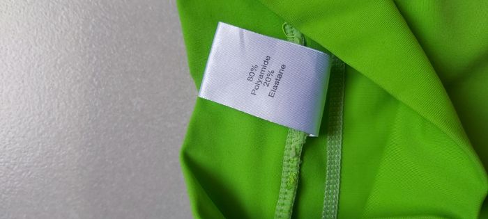 Haut anti UV 40+ 8 ans - photo numéro 4