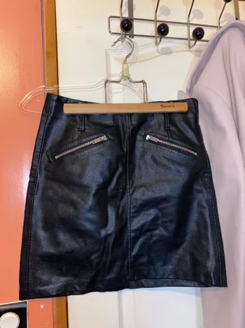 Jupe cuir noir