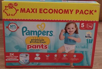 1 carton de 74 couches  Pampers premium pants Taille 5