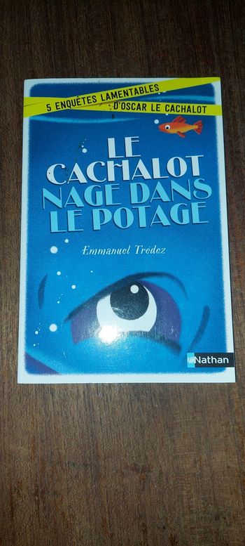 Le cachalot nage dans le potage