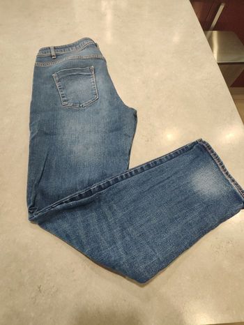 Jean bleu délavé  Taille 44– Kiabi – Coupe regular
