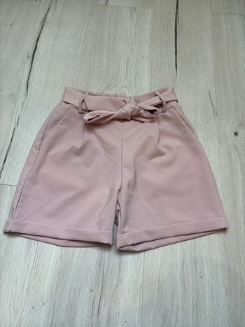 Short rose poudré