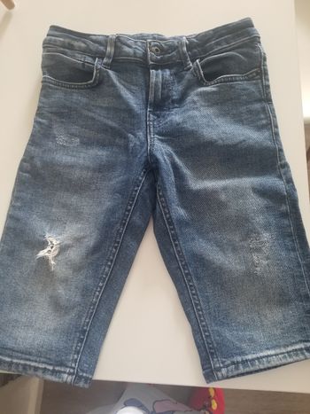 Short jeans