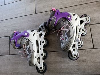 Roller Oxelo marque decathlon taille 32-35