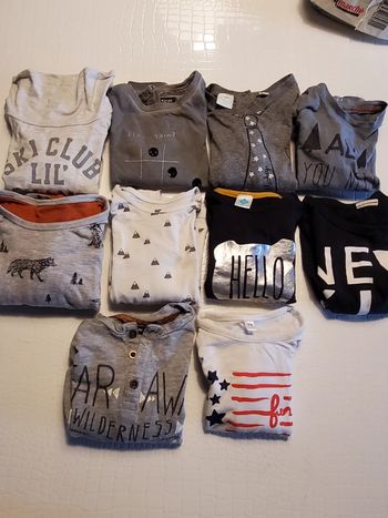 10 t-shirts ML 18 mois