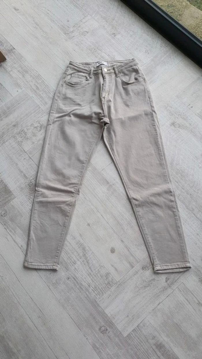 Jeans Taille M - photo numéro 2