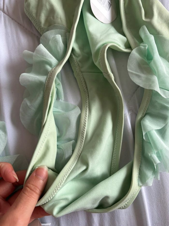 Lot 2 bas de maillot de bain bikini vert pale tulles volant Penti taille L/40 neuf avec étiquette - photo numéro 8