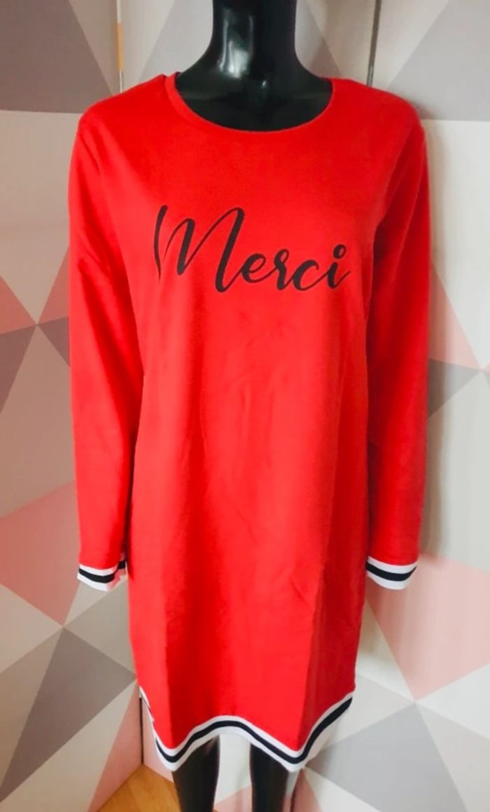 Robe  d hiver rouge  Taille M - photo numéro 2