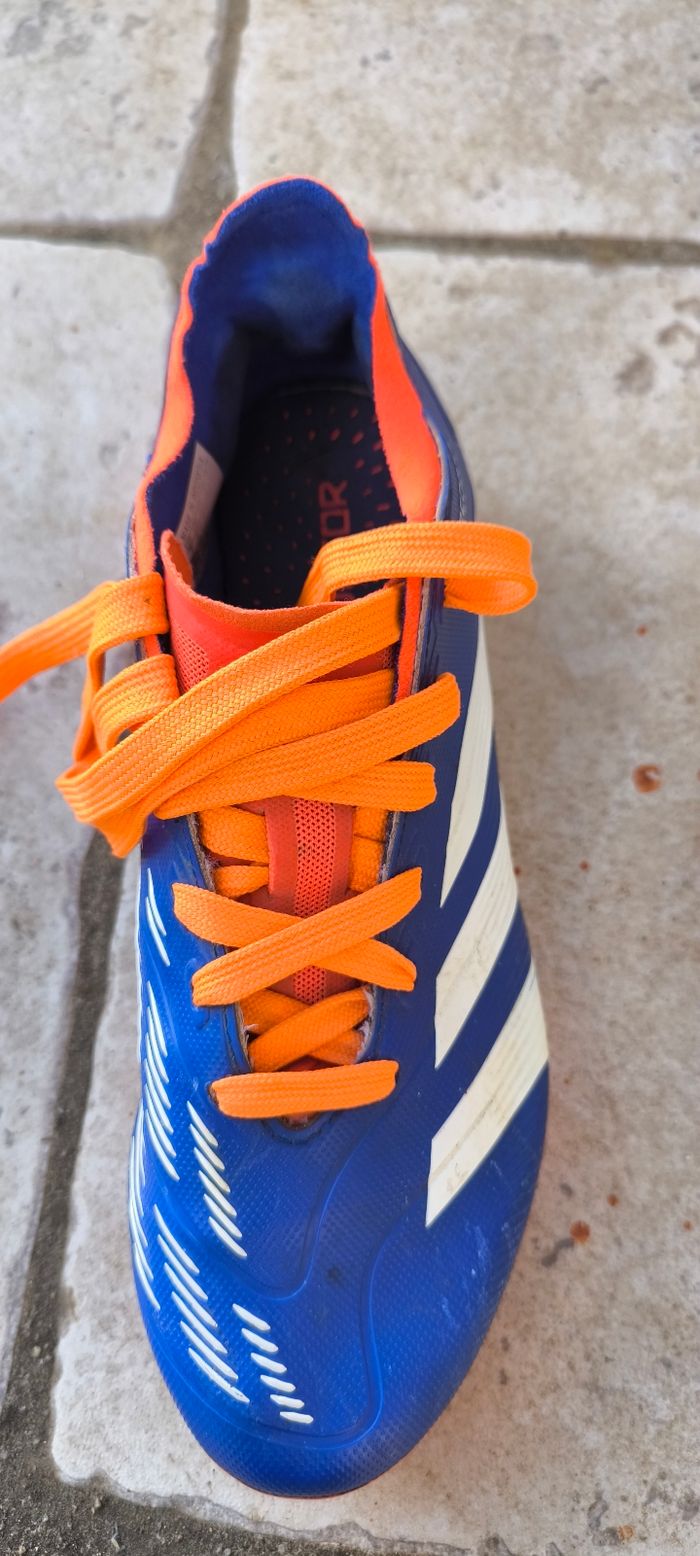 Crampon adidas - photo numéro 3