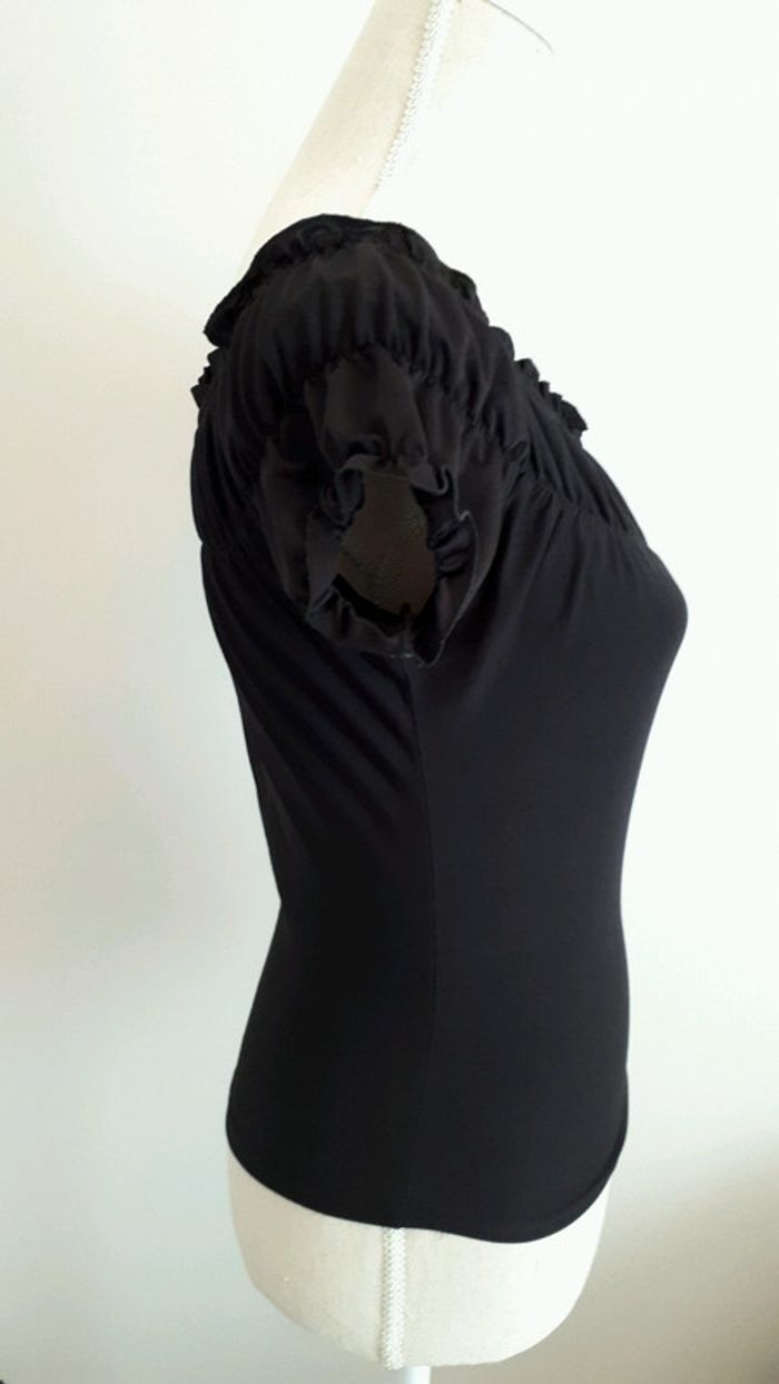 Haut noir - photo numéro 2