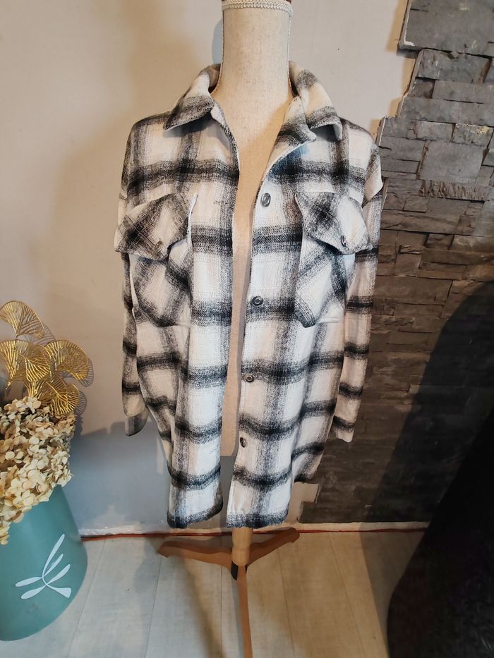 Sur chemise jennyfer taille L 40 femme