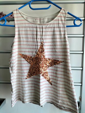 Débardeur sans manche rayé avec une étoile en sequins saumon Monoprix 12 ans