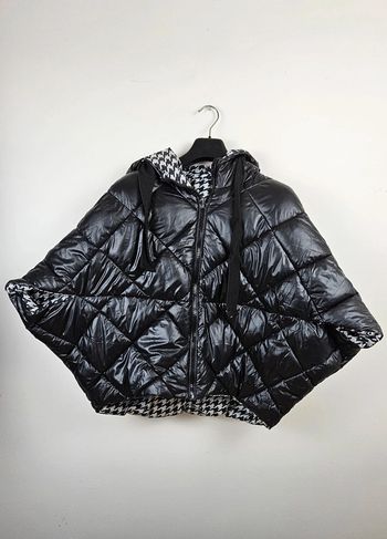 Doudoune poncho réversible Queen Drama by Monte Cervino, taille unique