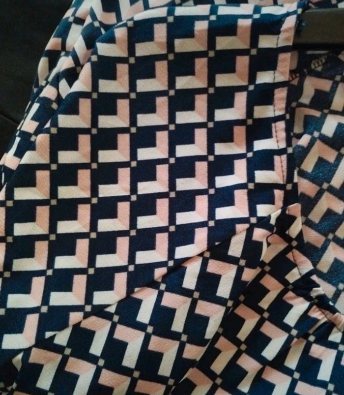 Blouse t 5 - photo numéro 4